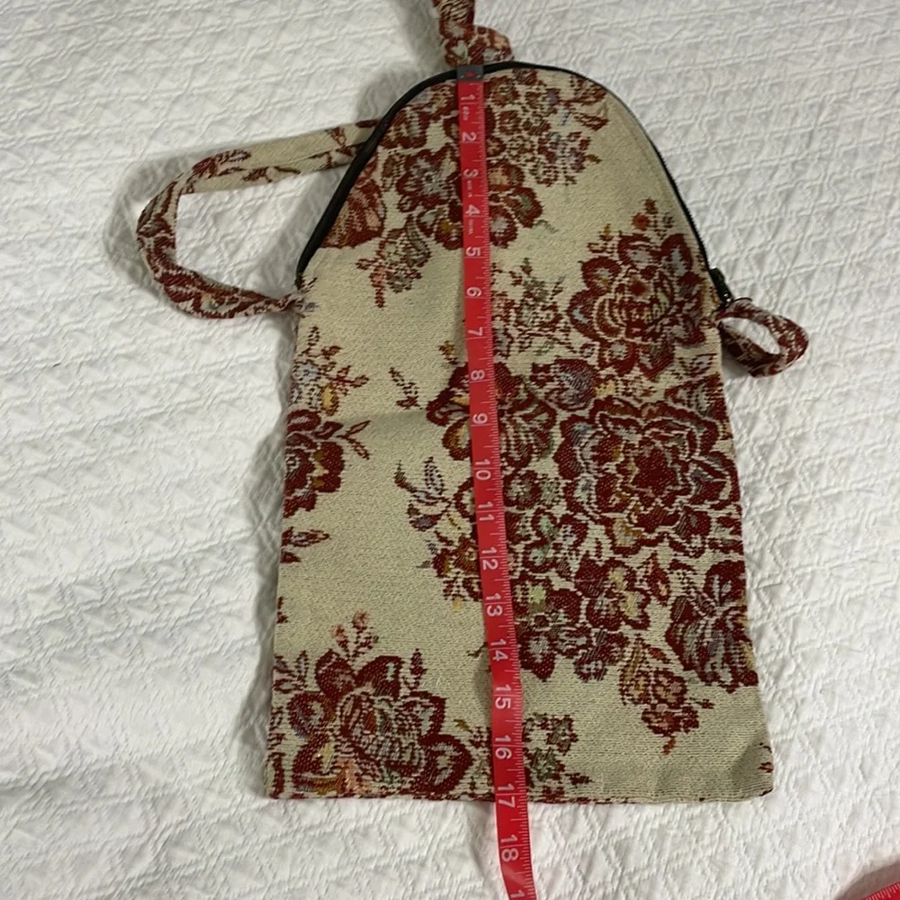 Tapestry boho hippie style hobo purse bag burgundy floral long strap cross body